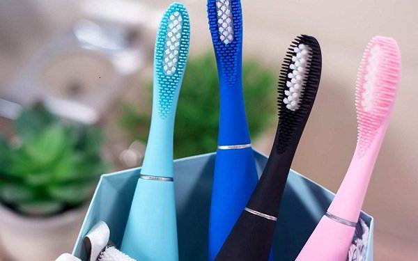 bàn chải đánh răng điện12