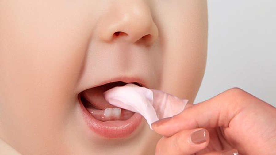 Những cách chăm sóc răng miệng cho cả gia đình bạn nên biết