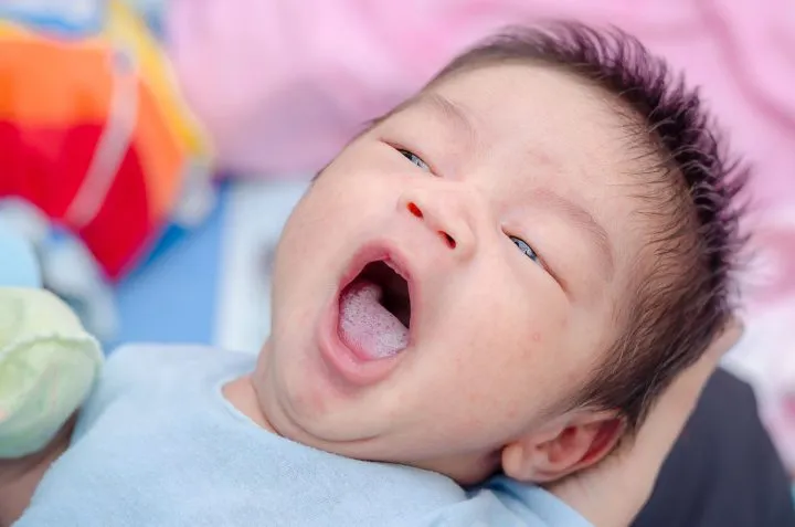 Vòm miệng trẻ sơ sinh bị trắng: Nguyên nhân và cách xử lý 8 Cách phòng ngừa tình trạng vòm miệng trẻ sơ sinh bị trắng